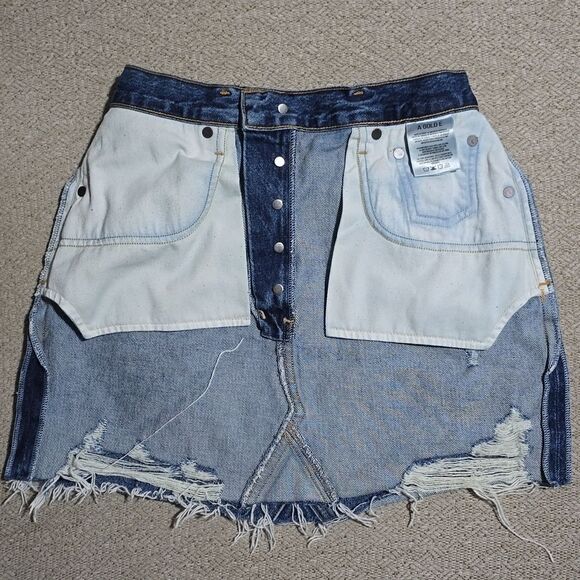 AGOLDE Quinn High Rise Distressed Denim Mini Skirt - Size 26/2 - Picture 12 of 15